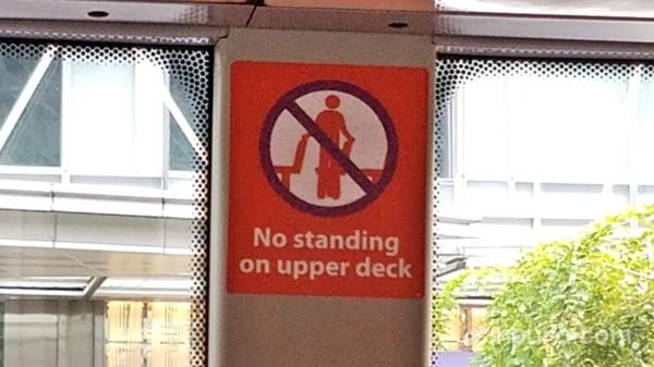 シンガポール　バス　乗り方　料金　現金　降り方　払い方　いくら　子供料金