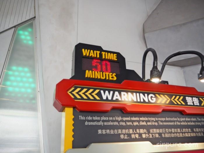 ユニバーサルシンガポール USS アトラクション 待ち時間