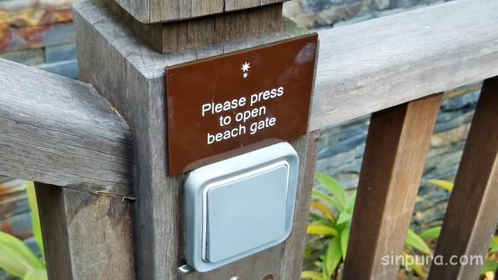 セントーサ島　カペラシンガポール 宿泊記ブログ　朝食　レストラン プール