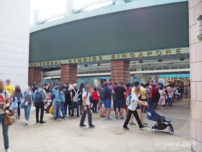 ユニバーサルスタジオシンガポール USS 混雑 エントランス