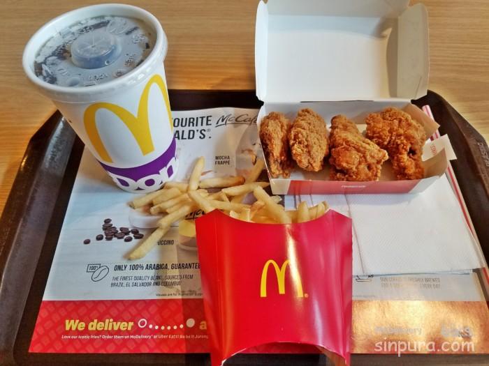 シンガポール　マクドナルド　メニュー　値段　限定　味　オリジナル　チリソース　ポテト