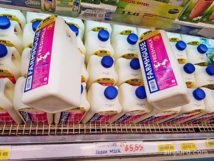 シンガポール　牛乳　おすすめ　明治　値段