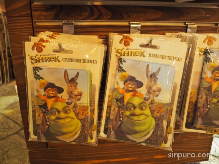 ユニバーサルスタジオシンガポールのお土産はシュレック？徹底調査！ シンガぷらぷら