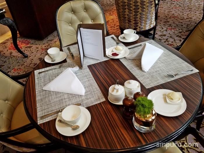 セントレジスシンガポール　アフタヌーンティー　料金　ブログ