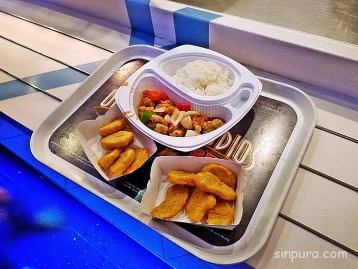 ユニバーサルスタジオシンガポール　USS 食事　レストラン