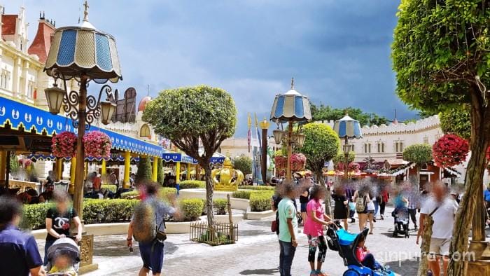 ユニバーサルスタジオシンガポール USS 混雑　待ち時間