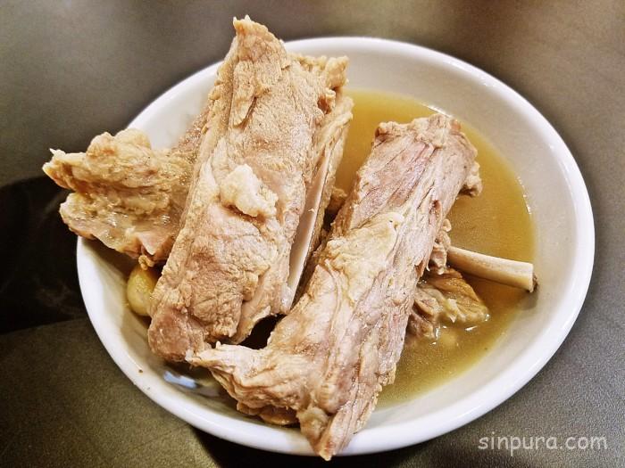 シンガポール バクテー おすすめ 有名店 現地 美味しい 画像