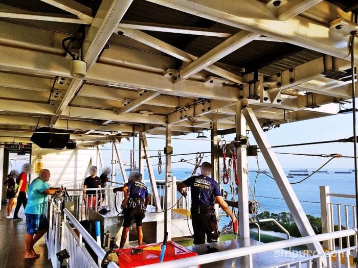 セントーサ島 バンジー 料金 AJハケット ジャイアントスイングアクティビティ