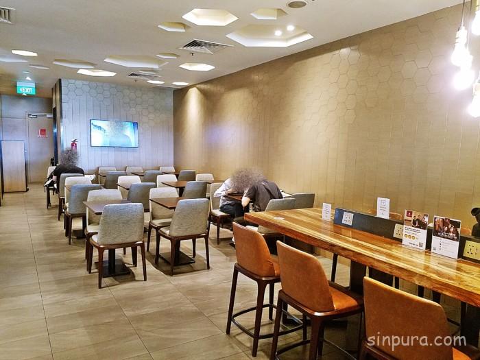 チャンギ空港 プラザプレミアムラウンジ 料金