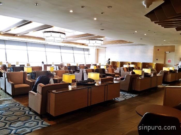 シンガポール　チャンギ空港　ラウンジ　プラザプレミアムラウンジ　料金