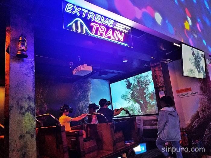 シンガポール セントーサ島 アクティビティ ヘッドロックVR