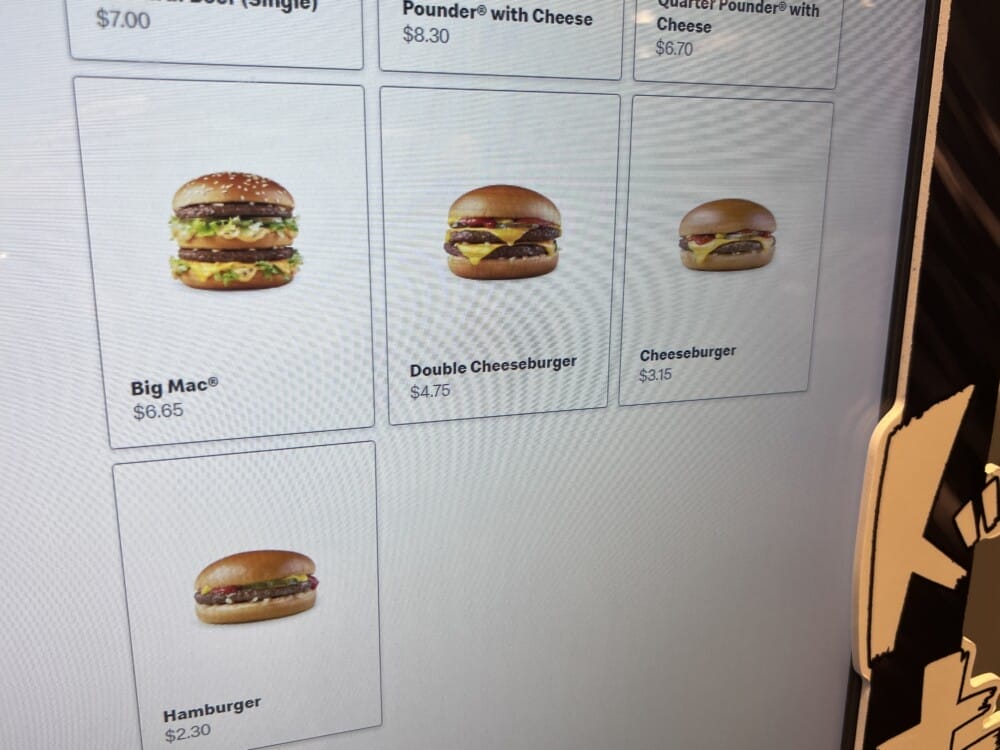 シンガポール マック マクドナルド メニュー 値段 料金